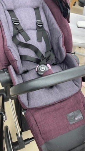伊勢丹限定カラー　高級ベビーカー　Cybex Priam サイベックス　プリアム