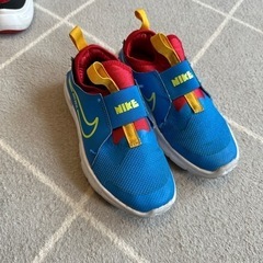 NIKE ナイキ20cm ブルー小さめなので、19.5cm