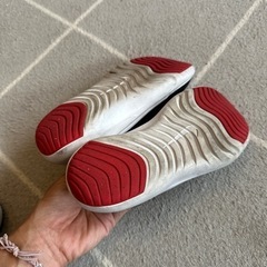 NIKE ナイキ　20cm 黒赤　綺麗めの画像