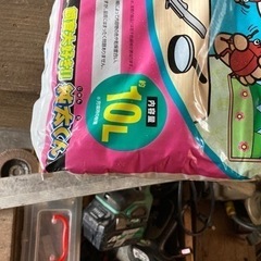 カブトムシの土の画像