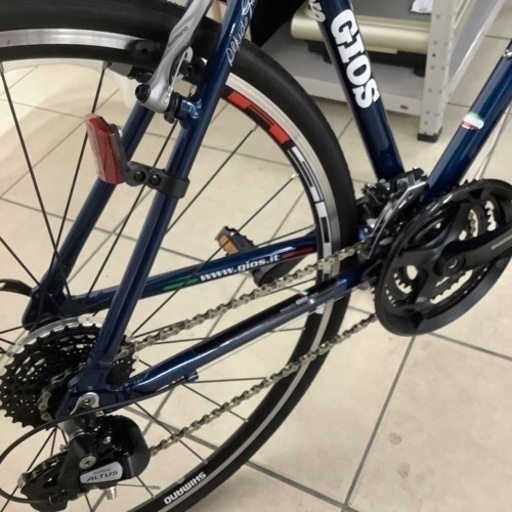 【超美品 室内保管】GIOS  MISTRAL  クロスバイク　限定カラー　28インチ　24段変速