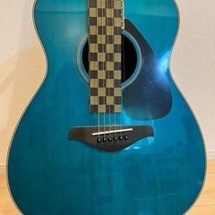 アコースティックギターの画像