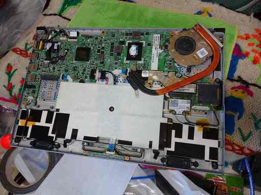 NEC Lavie PC-GL20612GY=LZ750同等品 Core i7　
