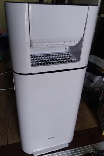 除湿機★サーキュレーター付き★アイリスオーヤマ