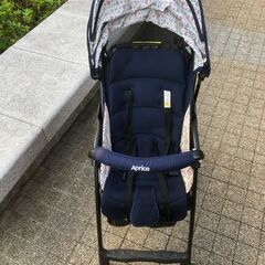 ベビーカー（B形）とBuggy board（取り外し可）をお譲りします。の画像