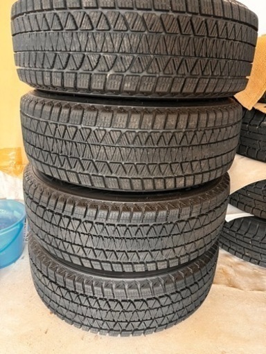 車のパーツ BLIZZAK DM-V3  225/65/R17