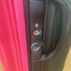 スーツケース　TSAロック　無料で差し上げますの画像