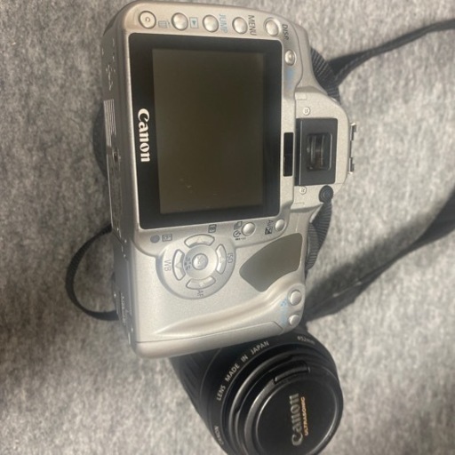 問い合わせ中canon eos kissdigital X