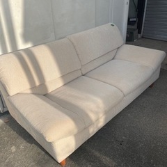 フクラ家具　ソファー　アイボリー　