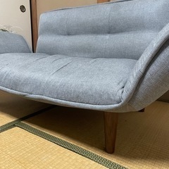 2人がけリクライニングソファ　グレーの画像