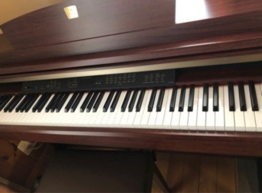 YAMAHA クラビノーバ　電子ピアノ