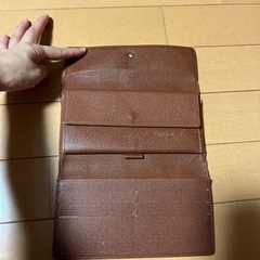 三つ折財布ルィヴィトン