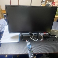 LG TV 24inch