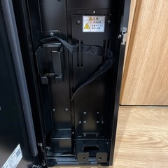 日東工業製 EV・PHEV充電スタンド EVP-1R2の画像