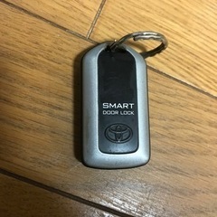 トヨタ スマートドアロック　2ボタン