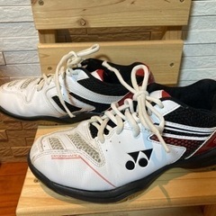 バドミントンシューズ23cm　ヨネックスパワークッション660  の画像