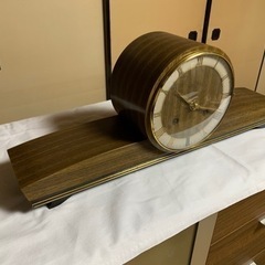 [お取引きが決まりました] 置時計(ぜんまい式振子時計)の画像