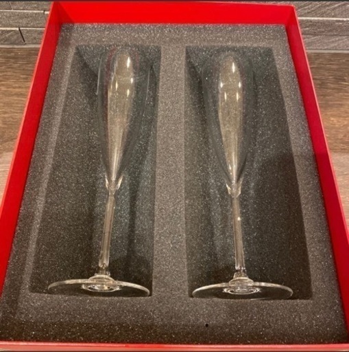 バカラ　ドンペリニョン　シャンパンフルート　ペア　箱付き