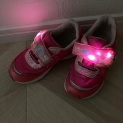 70. ディズニー　スニーカーの画像