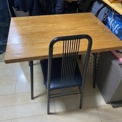 ダイニングセット　2人用（お話中）の画像
