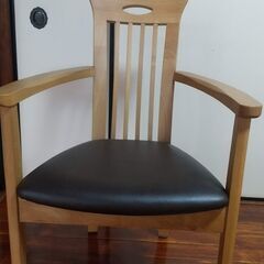 ダイニングチェア２脚セットの画像