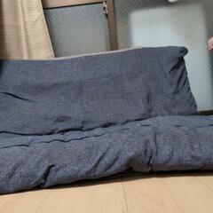 ソファー無料でお譲り致します。