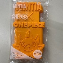 セブンイレブン ワンピース  オリジナルミンティアケース