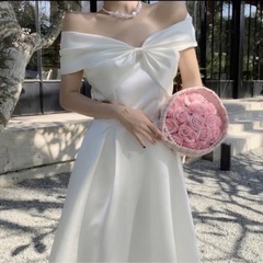 新品　ウェディングドレスの画像