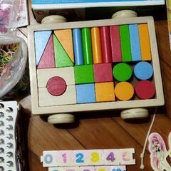パズル、積み木、ブロックなどの画像