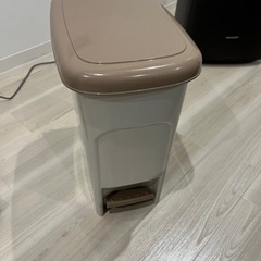 ゴミ箱