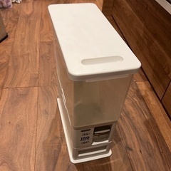 米びつ