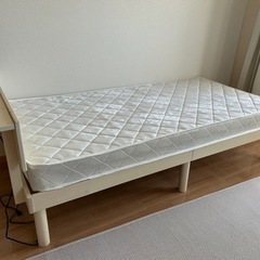 シングルベッド　マットレス付き　ほぼ新品の画像