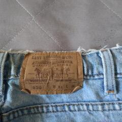 メンズ デニム半ズボン LEVI’Sの画像