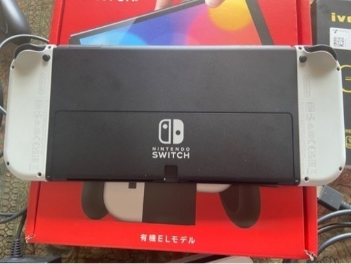 ニンテンドースウィッチNintendo SWITCH 有機ELモデル　多機能フィルム付