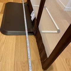 自立式　ベビーゲートの画像