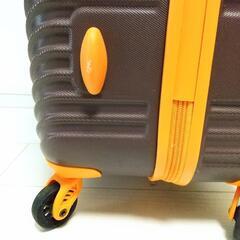 【わりと美品 50%OFF】tilt スーツケース Lサイズ 83.6L ブラウンの画像