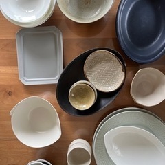 食器差し上げます