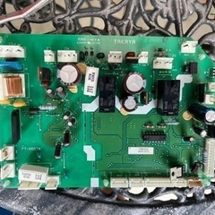 値下げ！　変圧器、マイクロスイッチ　他電気部品諸々の画像