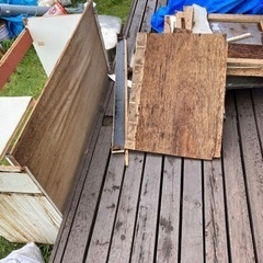 材木大量✳︎BBQ・暖炉・薪ストーブ✳︎差し上げます！