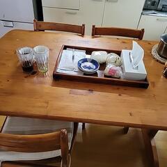ダイニングテーブル【取り引き決定。受け渡し待ち】の画像