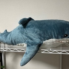 大きい サメ ぬいぐるみの画像