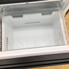 I-30【ご来店頂ける方限定】TOSHIBAの3ドア冷凍冷蔵庫です