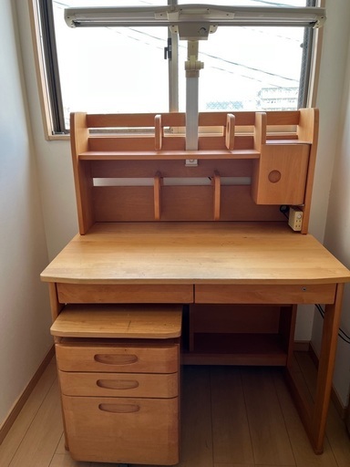 天然無垢材　学習机　【杉工場】製