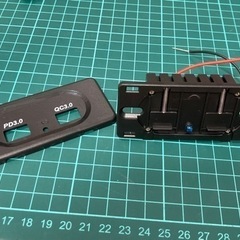 増設用 USB ポート 2口(Type-A,Type-C) 車内 充電の画像