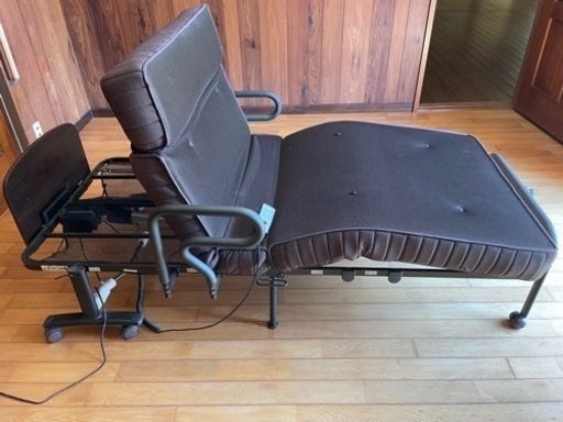電動折りたたみベッド　中古