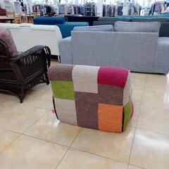 ★ジモティ割あり★  座椅子 カラフル H60×D82×W66 クリーニング済み OJ1932の画像