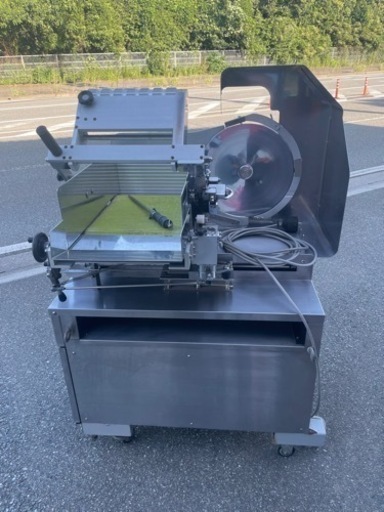 ☆中古品 なんつね ミートスライサー 生肉スライサー ヘルメス 2016年製 NAS-330E 3相200Ｖ 動作問題なし☆