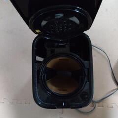 ♦コーヒーメーカー８杯用♦〈Russell-Hobbs〉の画像