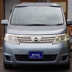 8人乗り！日産セレナの画像