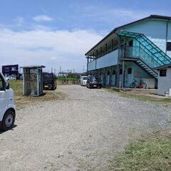 埼玉工業大学徒歩5分🌷埼玉県深谷市山河🌸初期費用無料✨家賃26,000円😊風呂トイレ別✨駐車場駐輪場無料完備✨ − 埼玉県